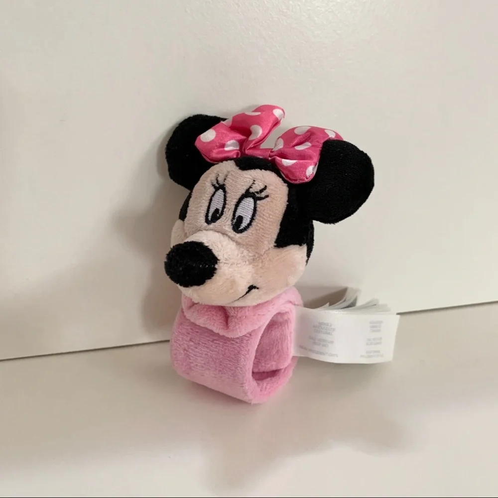 NWOT pink Minnie mouse plush bracelet